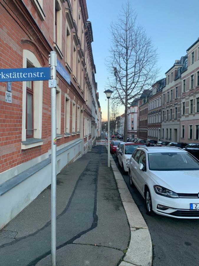 Appartement Zum Bahnhof à Zwickau Extérieur photo