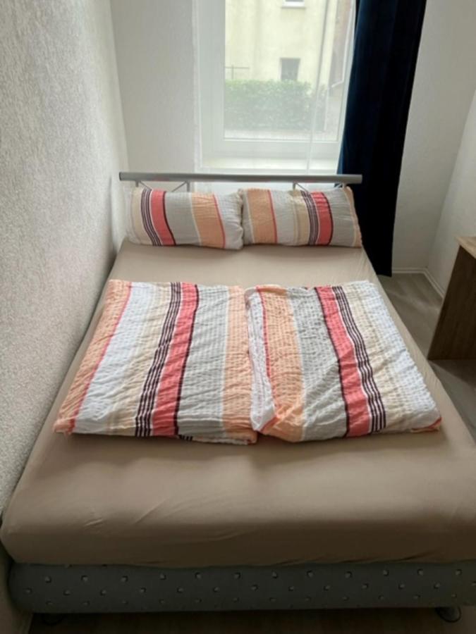 Appartement Zum Bahnhof à Zwickau Extérieur photo