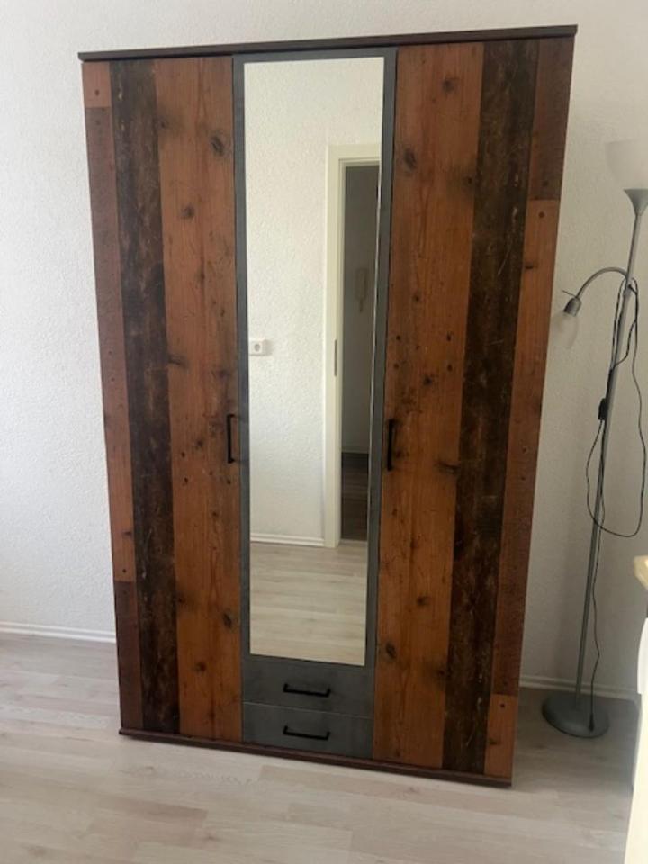 Appartement Zum Bahnhof à Zwickau Extérieur photo