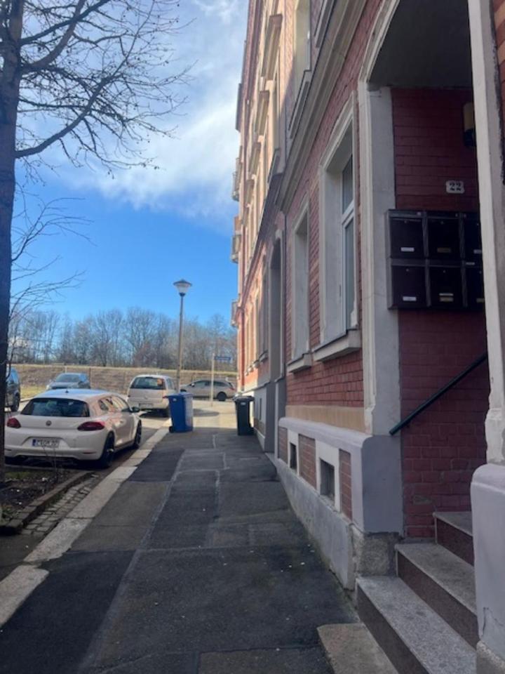 Appartement Zum Bahnhof à Zwickau Extérieur photo